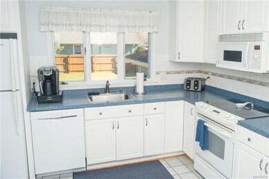 1285 Brookfield Dr, North Tonawanda, NY 14120 - photo 5