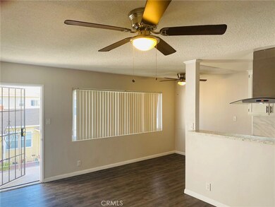 4426 N Lakewood Blvd unit 7, Long Beach, CA 90808 - photo 3