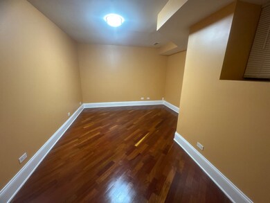 unlisted-address, Chicago, IL 60615 - photo 6