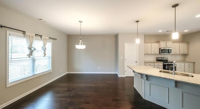 116 Camilla Dr, Carrollton, GA 30116 - photo 5