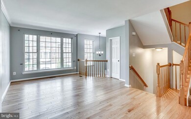 25242 Dunvegan Square, Chantilly, VA 20152 - photo 6