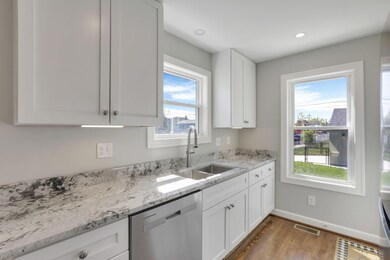 1125 Loretta Ave, Columbus, OH 43211 - photo 6