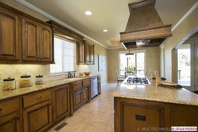 12317 S Ash Ave, Jenks, OK 74037 - photo 7