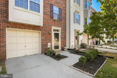 12202 Blue Moon Ct, Laurel, MD 20708 - photo 2