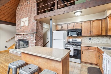 242 Mcclelland Rd, Mercer, PA 16137 - photo 6