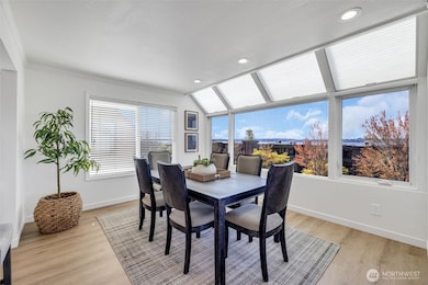 818 Lake St S unit 818, Kirkland, WA 98033 - photo 5