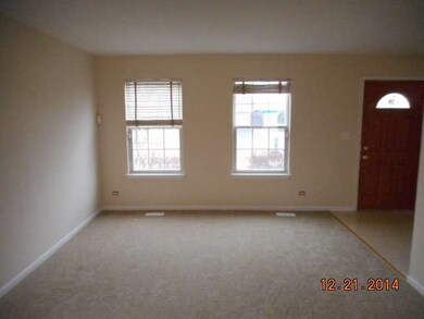 43 Pine Hill Dr, North Aurora, IL 60542 - photo 3