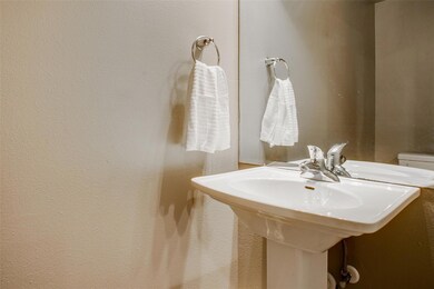 1306 Hubert St, Dallas, TX 75206 - photo 7