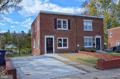 1108 Booker Dr, Capitol Heights, MD 20743 - photo 2