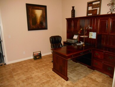 den area off of the foyer