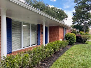 10214 Brooktree DR