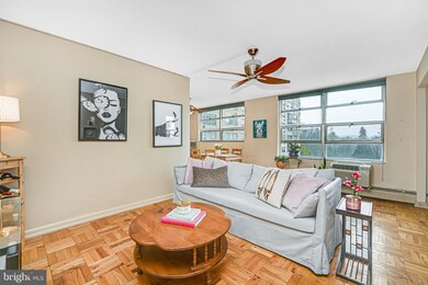 Radnor House unit 320, Bryn Mawr, PA 19010 - photo 5