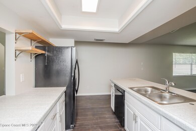 006-photo-kitchen-11703971
