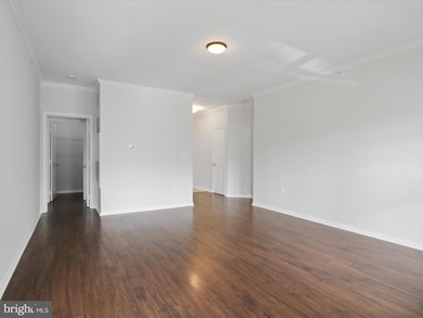 1511 N Point Dr unit 304, Reston, VA 20194 - photo 6