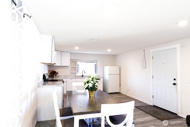 1421 S Cedar St unit 82, Kennewick, WA 99337 - photo 4