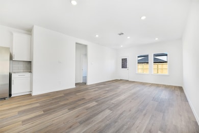 3930 El Vaquero Ct, League City, TX 77511 - photo 7