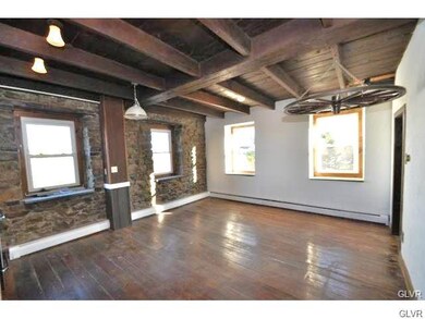 501 Grouse Dr, Bath, PA 18014 - photo 6