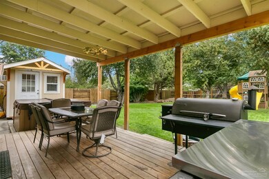 61484 Camelot Place, Bend, OR 97702 - photo 4