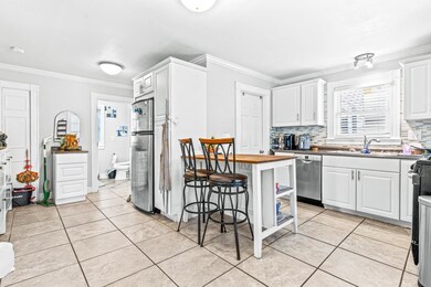 141 Amherst St, Nashua, NH 03064 - photo 7