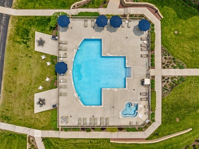 2.1 Bird_s Eye Pool
