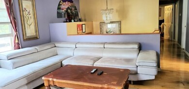 33 Newhall St, Lowell, MA 01852 - photo 4