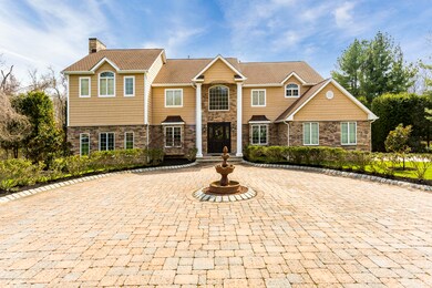 18 Fireside Dr, Colts Neck, NJ 07722 - photo 3