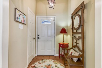 833 Lynhurst Ln, Denton, TX 76205 - photo 4