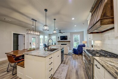 919 Old Decatur Rd, Decatur, TX 76234 - photo 7