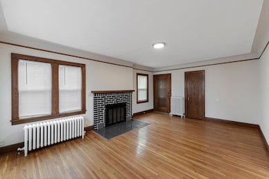 4253 James Ave N unit 1, Minneapolis, MN 55412 - photo 3