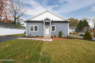 18 Georgia Ave, Port Monmouth, NJ 07758 - photo 2