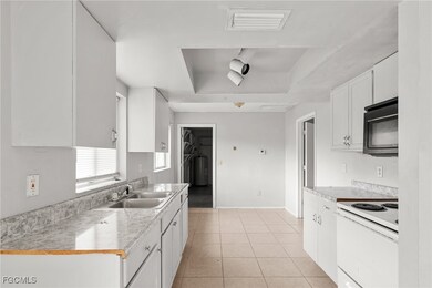 6135 Markland Ave, Fort Myers, FL 33916 - photo 6