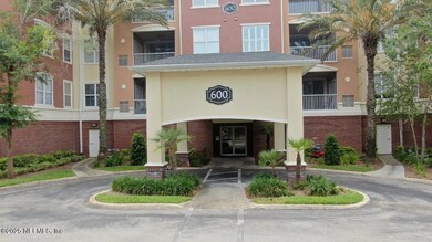 Bbuilding 600