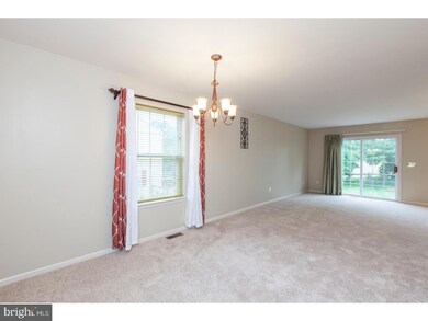 490 Berkshire Dr, Souderton, PA 18964 - photo 5