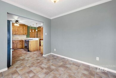 809 Bracken St N, Twin Falls, ID 83301 - photo 5