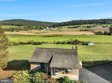 657 Paige Hill Rd, New Bloomfield, PA 17068 - photo 5