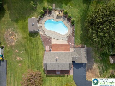 2217 Stocker Mill Rd, Easton, PA 18045 - photo 3