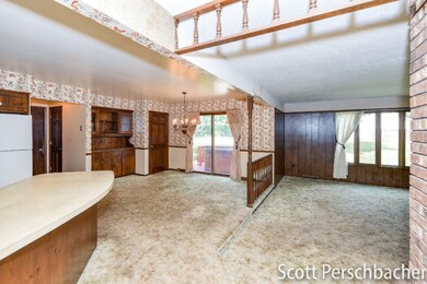 2 Living Room