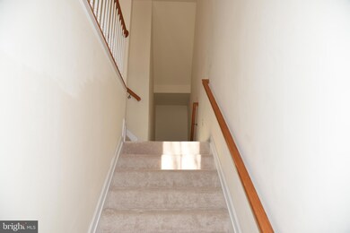 13521 Latrobe Ln, Clarksburg, MD 20871 - photo 4