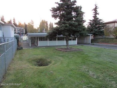 111-140390 Back of House