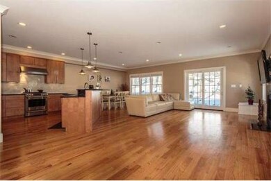 85 Thurston Rd, Newton Upper Falls, MA 02464 - photo 3