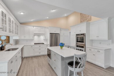 134 Avenue of Two Rivers, Rumson, NJ 07760 - photo 5