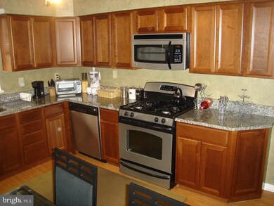 113 Walnut Ave, Ardmore, PA 19003 - photo 3