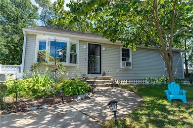 18 Allison Ct, Riverside, RI 02915 - photo 3