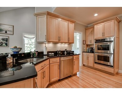 39 Carriage Hill Cir, Southborough, MA 01772 - photo 6