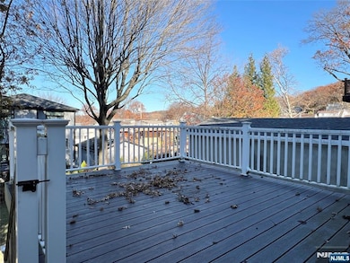 80 Franklin Ave, Fairview, NJ 07022 - photo 2