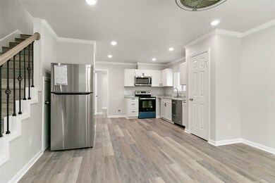 28402 Champion Oaks Dr unit 2, Magnolia, TX 77354 - photo 5