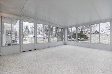 Three Seasons Room
