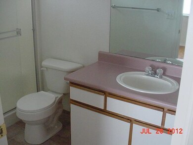 1074 Cherry St, Central Point, OR 97502 - photo 7