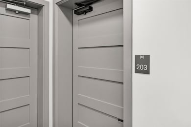 235 S 4th St E unit 203, Missoula, MT 59801 - photo 6