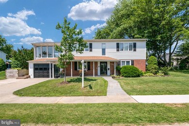 207 Stonewall Rd, Catonsville, MD 21228 - photo 2